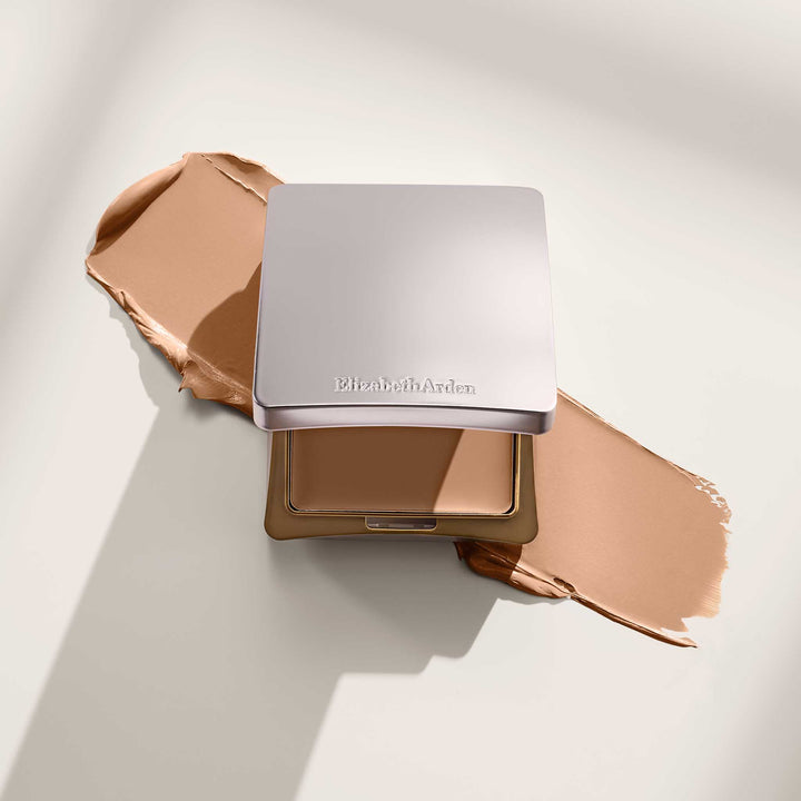 Flawless Finish Sponge-On Cream Makeup